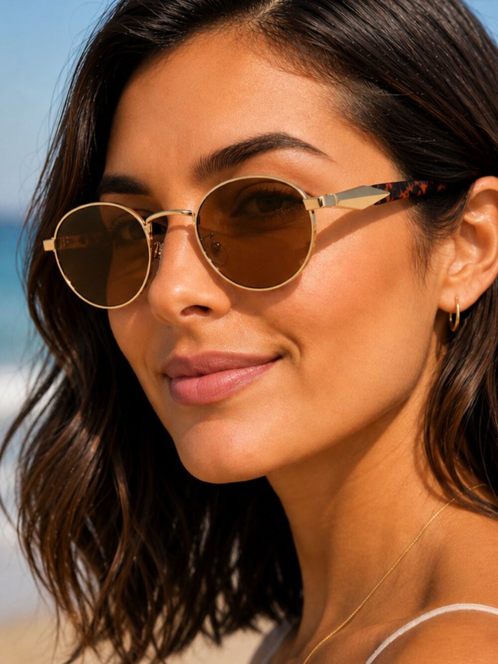 Oval Gold Metal Frame Sunglasses Brown Lenses Tortoiseshell Arms Retro Vintage